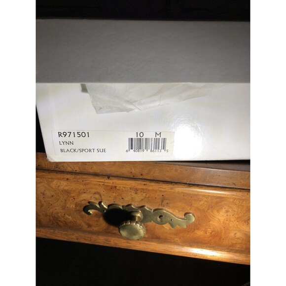 Michael Kors Suede 10M Boots, VINTAGE NEVER WORN Black/Sport Sue Lynn with Box - Picture 7 of 7